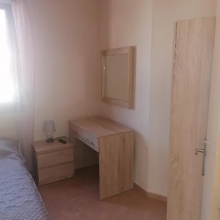 Apartment Enoikiazomena Diamerismtata Giannakoudis νο1